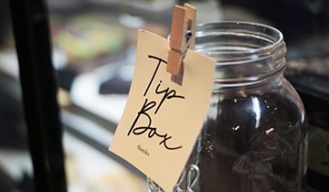 Gratuities and tips – What the delay to the Employment (Allocation of Tips) Act 2023 means for you